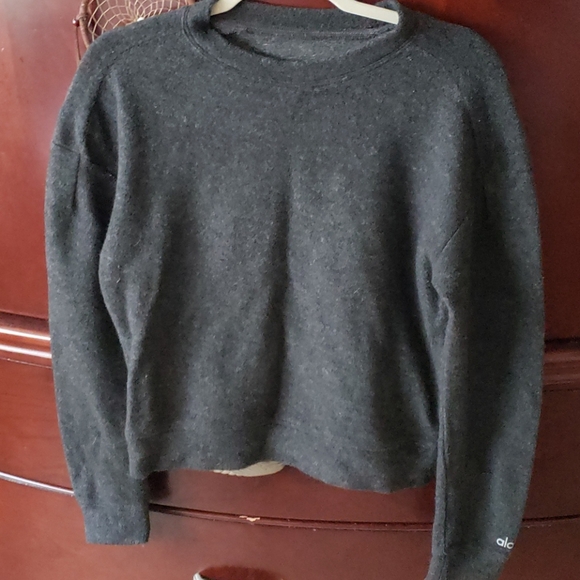 alo sweater
